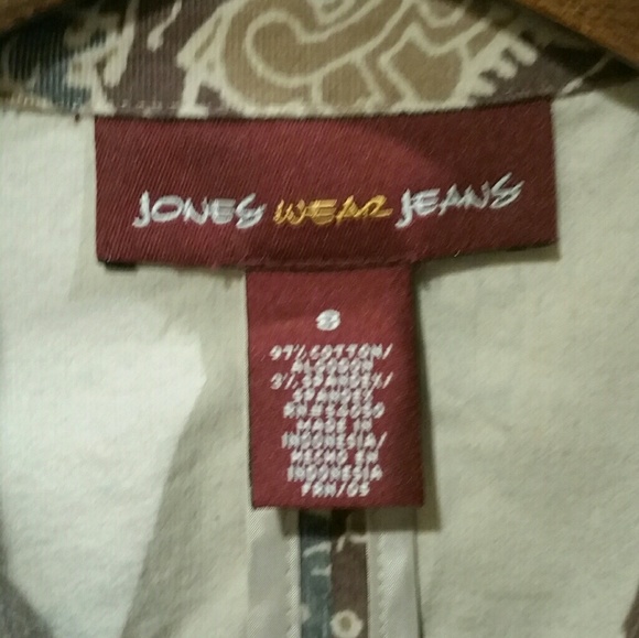 Cropped jacket - Picture 2 of 2